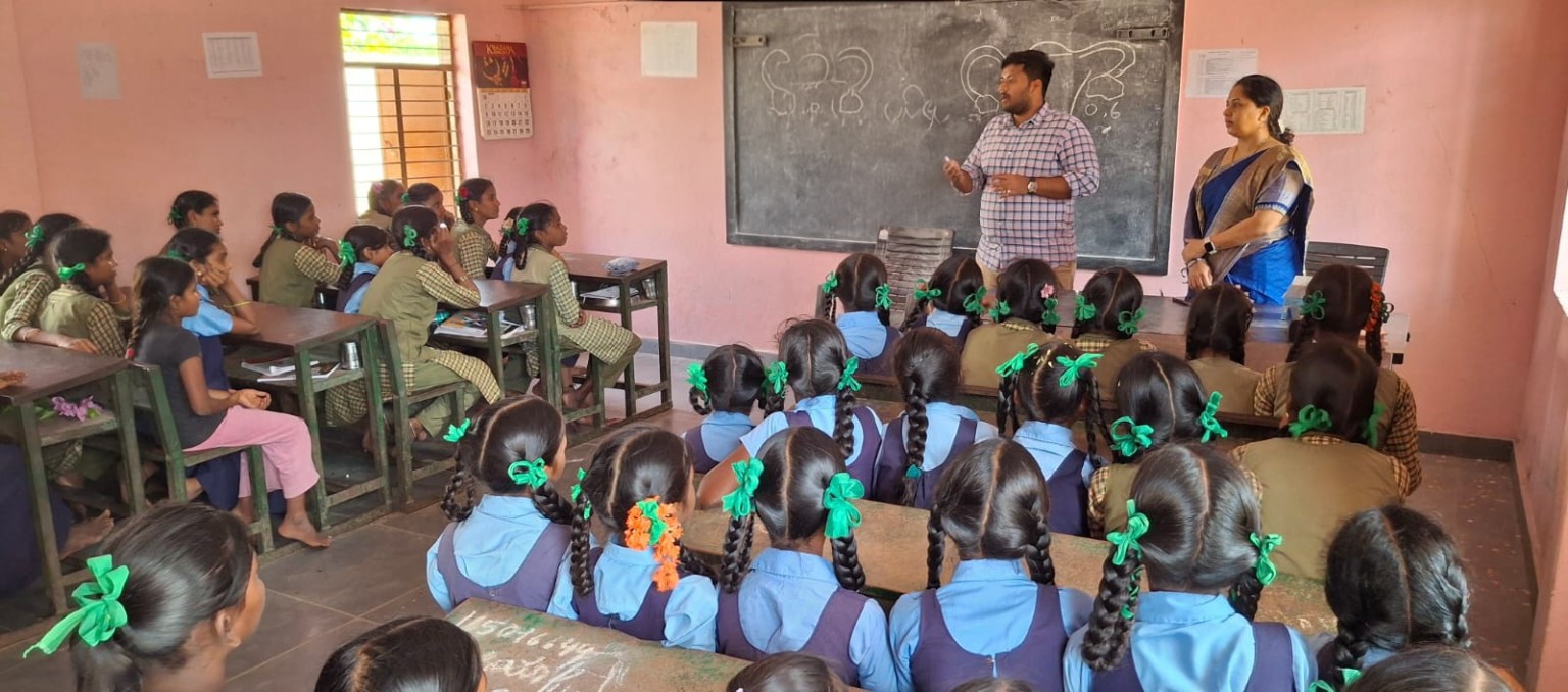 Students participating in an educational outreach programme